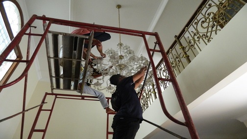 Jasa Cuci Lampu Kristal Jabodetabek 01